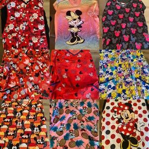 Disney, Mickey and Minnie scrubs 2xl